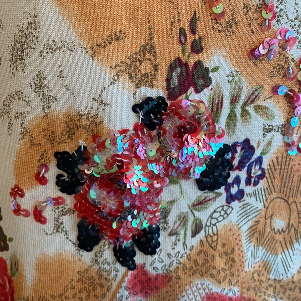Sweater - Picture 2 of 3